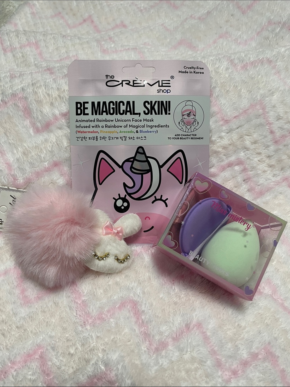 The Crème Shop "Be Magical, Skin!" Unicorn Face Mask - Pink bundle